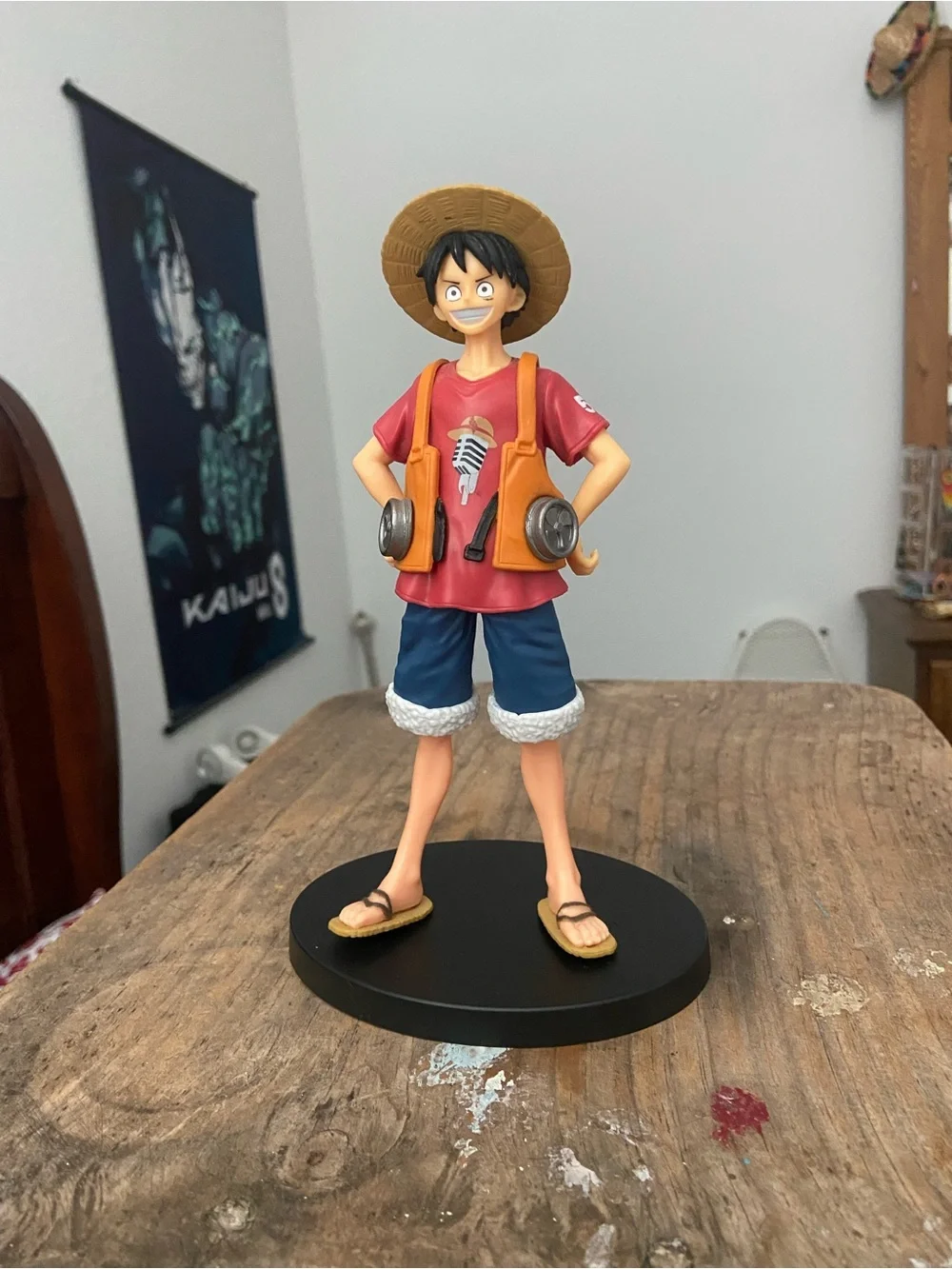 Luffy - One Piece Anime Character Straw Hat Figurine - Red, Blue, Tan